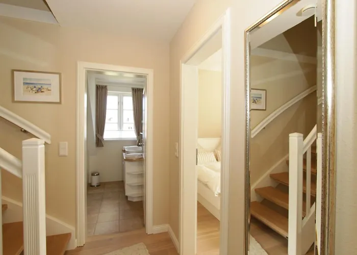 Holiday home Haus Sanskiin 2